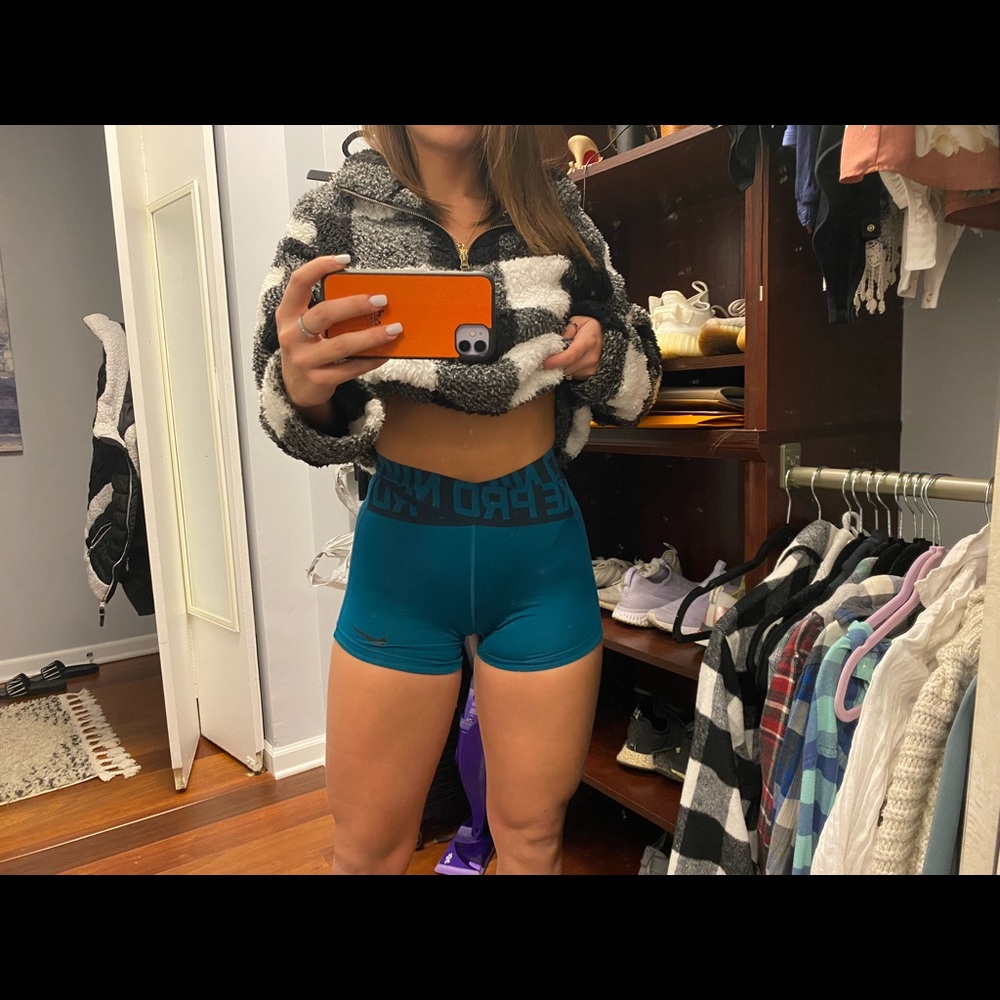 Nike pro twist 5” seam shorts